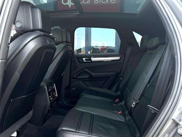 Porsche Cayenne III E-Hybrid — photo 13