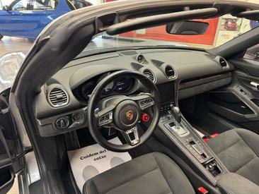 Porsche Boxster GTS — photo 17