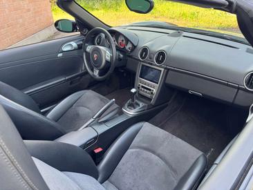 Porsche Boxster S — photo 11