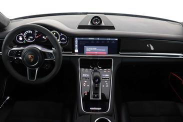 Porsche Panamera II GTS — photo 8
