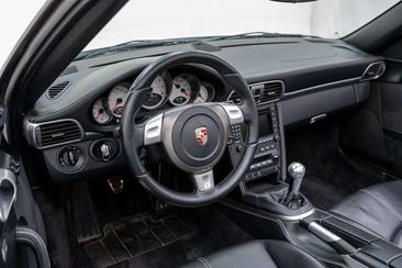Porsche 997 I Carrera 4S — photo 19
