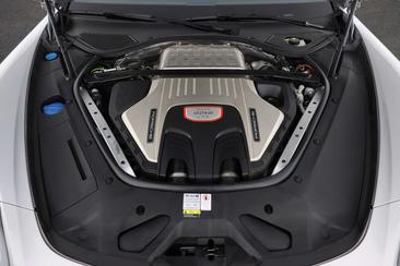 Porsche Panamera II GTS — photo 13