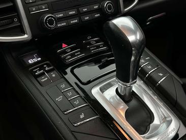 Porsche Cayenne III S, E-Hybrid — photo 10