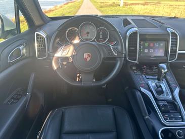 Porsche Cayenne III S — photo 8