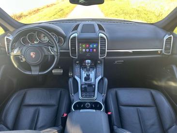 Porsche Cayenne III S — photo 12