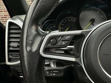 Porsche Cayenne III S, E-Hybrid — photo 24