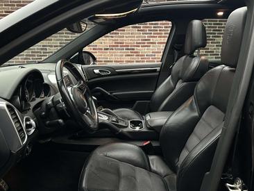 Porsche Cayenne III S, E-Hybrid — photo 27