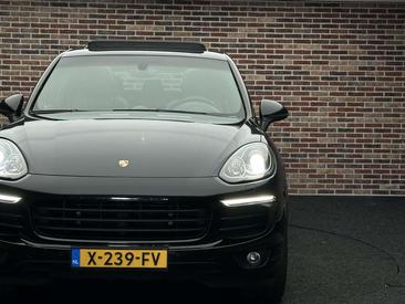 Porsche Cayenne III S, E-Hybrid — photo 33