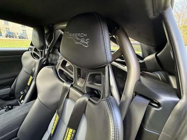 Porsche 718 Cayman GT4 RS — photo 31