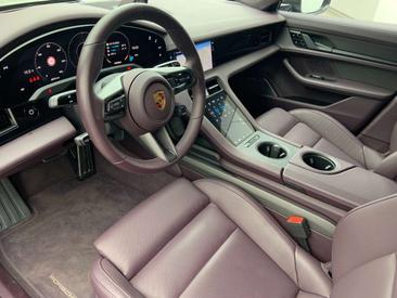Porsche Taycan Turbo S — photo 5