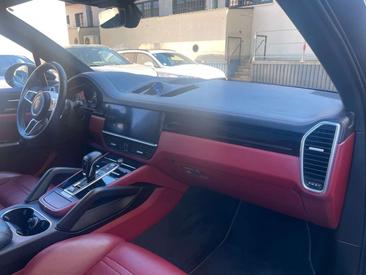 Porsche Cayenne III E-Hybrid — photo 10
