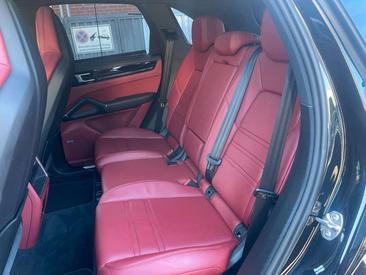 Porsche Cayenne III E-Hybrid — photo 13