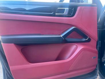 Porsche Cayenne III E-Hybrid — photo 18
