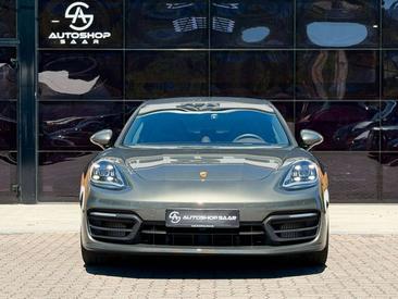 Porsche Panamera 4 E-Hybrid — photo 9