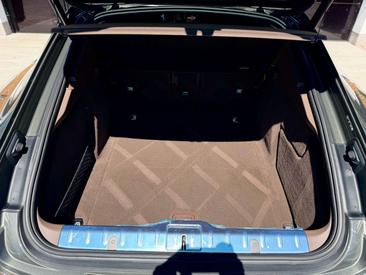 Porsche Panamera 4 E-Hybrid — photo 20