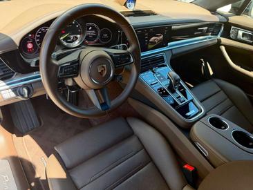 Porsche Panamera 4 E-Hybrid — photo 24