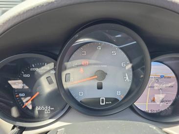 Porsche 718 type 982 Boxster S — photo 28