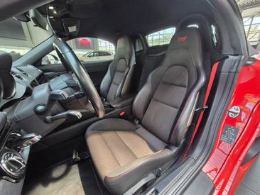 Porsche 718 type 982 Boxster T — photo 17
