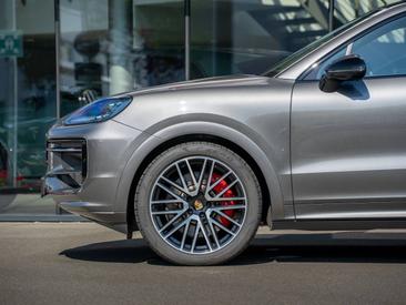 Porsche Cayenne III S Coupé — photo 7
