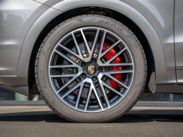 Porsche Cayenne III S Coupé — photo 9