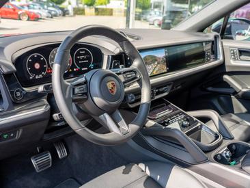 Porsche Cayenne III S Coupé — photo 13