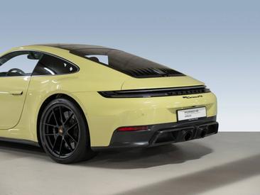 Porsche 992 II Carrera GTS — photo 9