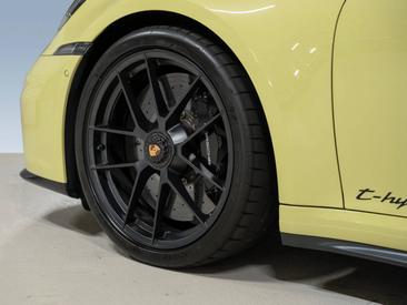 Porsche 992 II Carrera GTS — photo 13