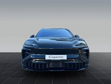Porsche Cayenne E4 Turbo Electric — photo 8