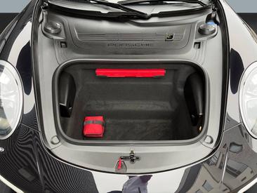 Porsche 991 II Carrera Cabriolet — photo 17