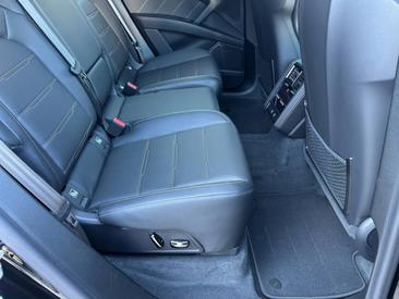 Porsche Cayenne E4 Turbo Electric — photo 28