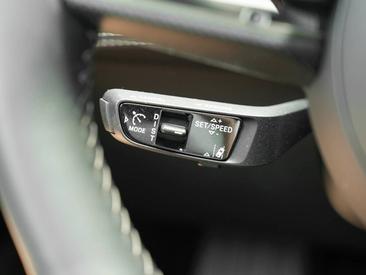 Porsche Cayenne E4 Turbo Electric — photo 19