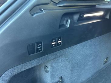 Porsche Cayenne E4 Turbo Electric — photo 33