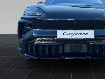Porsche Cayenne E4 Turbo Electric — photo 34