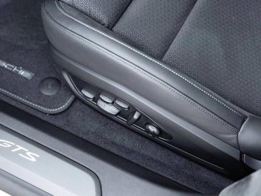 Porsche Taycan ph2 GTS — photo 12