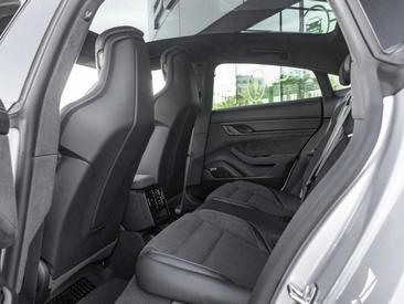 Porsche Taycan ph2 GTS — photo 16