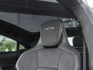 Porsche Taycan ph2 GTS — photo 26