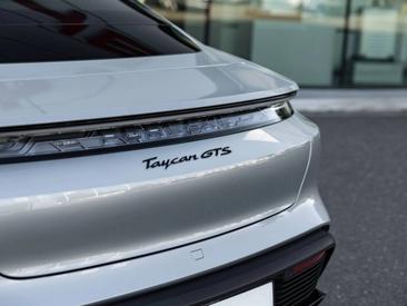 Porsche Taycan ph2 GTS — photo 33