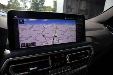 BMW X4 M Sport — photo 16
