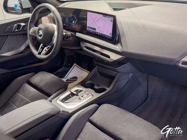 BMW 120i M Sport — photo 22