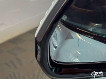 BMW 120i M Sport — photo 28