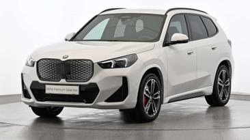 BMW IX1 XDrive30 — photo 4