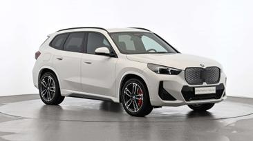 BMW IX1 XDrive30 — photo 5