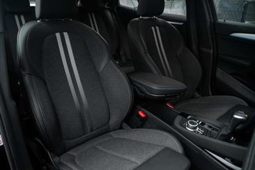 BMW X2 XDrive25e — photo 8