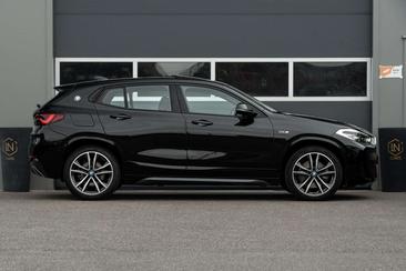 BMW X2 XDrive25e — photo 10