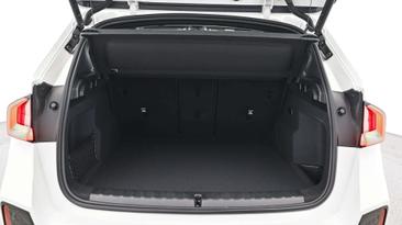 BMW IX1 XDrive30 — photo 16