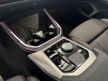 BMW X3 30e XDrive — photo 13