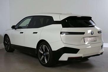 BMW IX Sport XDrive50 — photo 3