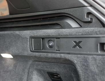 BMW X5 Individual 50e XDrive — photo 24