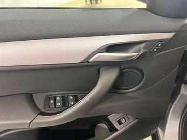 BMW X2 18i — photo 17