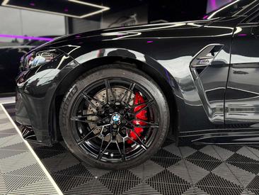 BMW M4 Coupé Competition M4 XDrive — photo 9